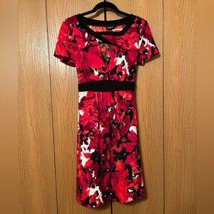 MSK Red Floral Knit Dress With Tie Back Waist and Neck Detail Sz Small
